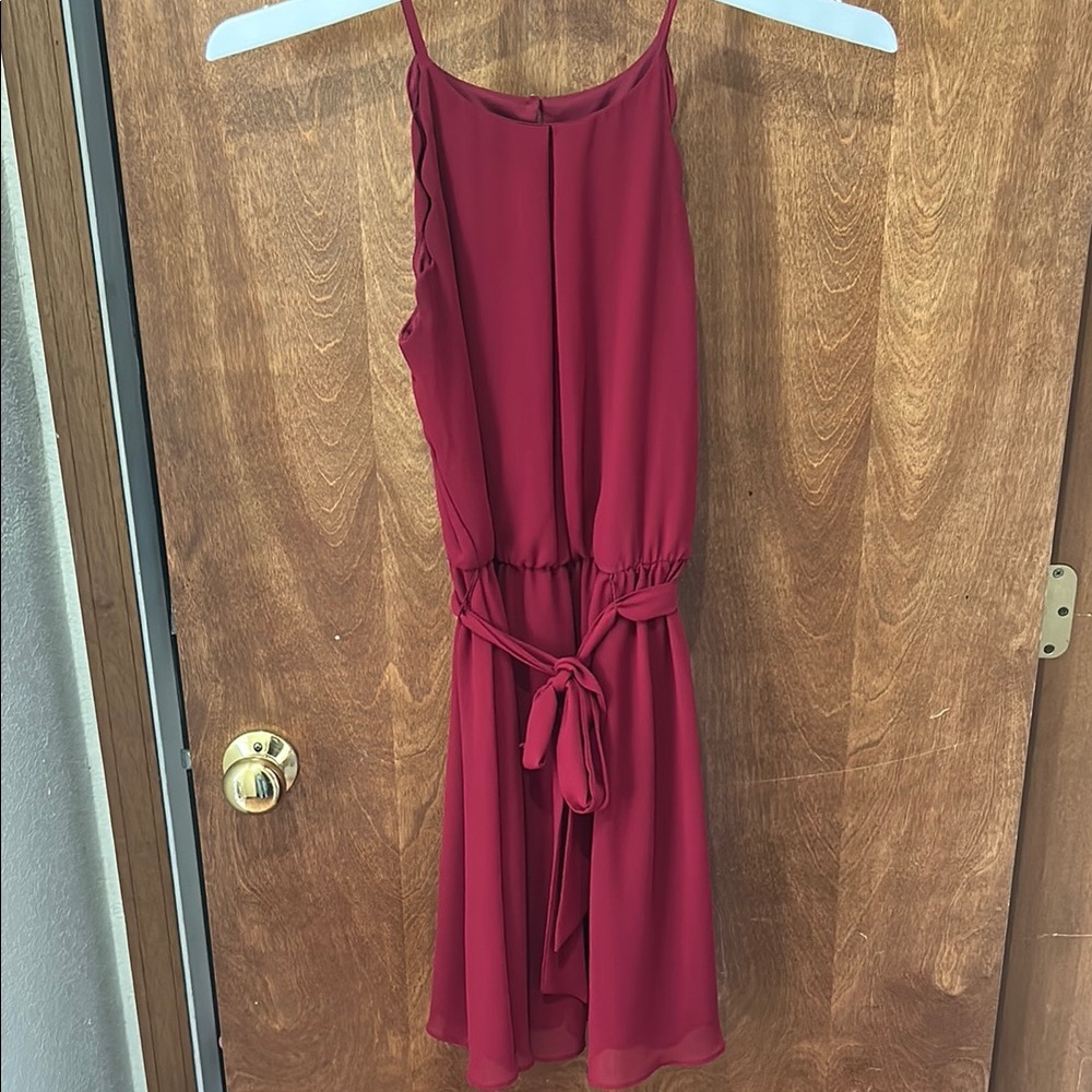 Elegant Red Sleeveless Dress